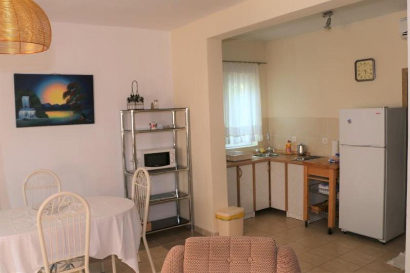 Apartment Grgas-Tucilo Заблаче Экстерьер фото