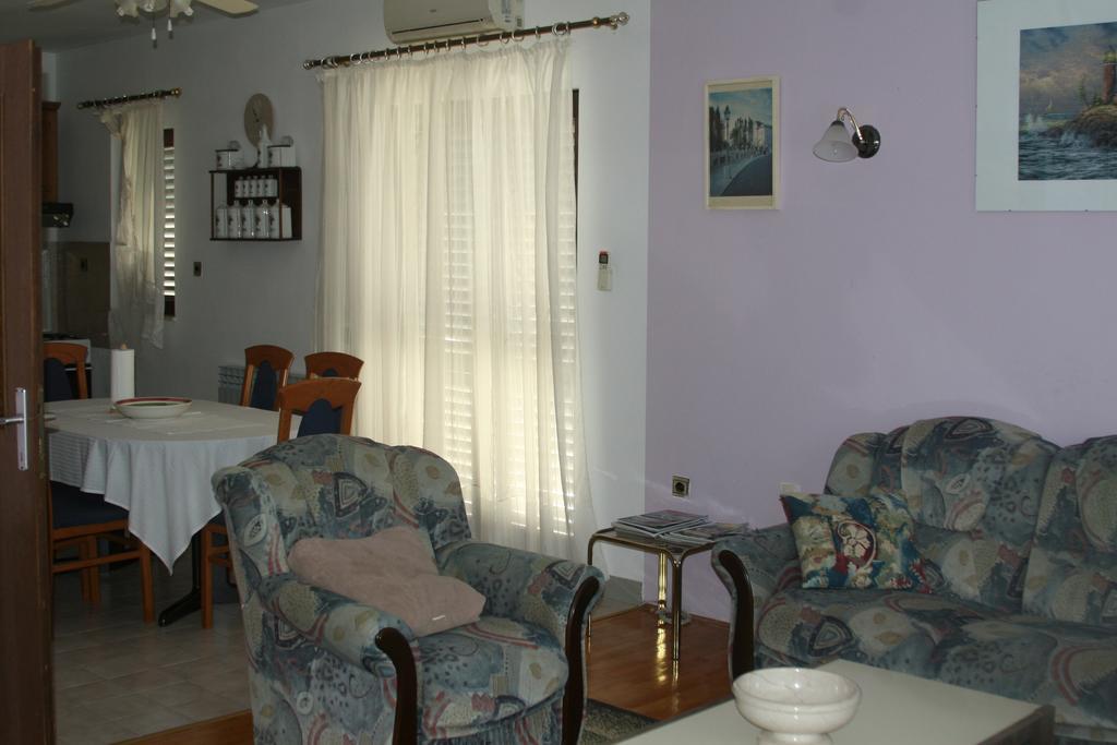 Apartment Grgas-Tucilo Заблаче Экстерьер фото